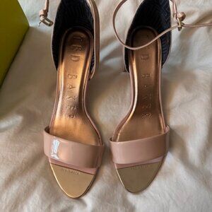 Ted Baker Nude-Pink Patent Leather Sandals, US size 8.5 EU size 39